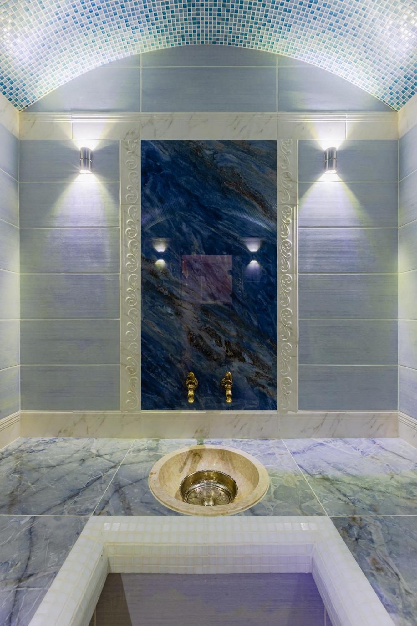 Luxury Apartment With Pool And Hammam Kijów Zewnętrze zdjęcie